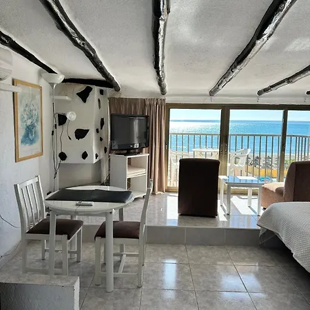 Casa Blanca شقة توريمولينوس