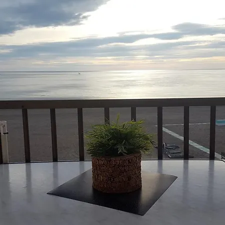 Casa Blanca * توريمولينوس