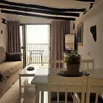 Casa Blanca *