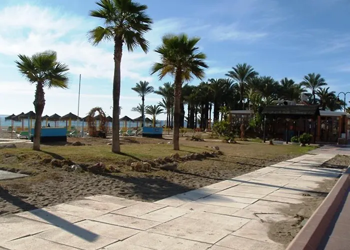 Casa Blanca Apartment *